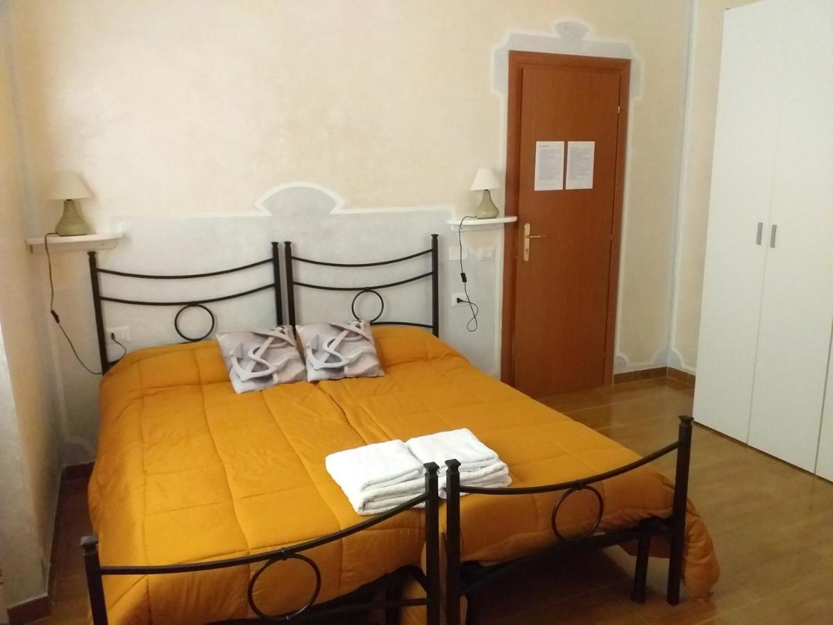B&B Il Girasole SantʼAnna Arresi Kültér fotó