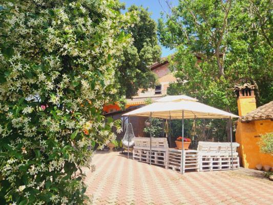 B&B Il Girasole SantʼAnna Arresi Kültér fotó