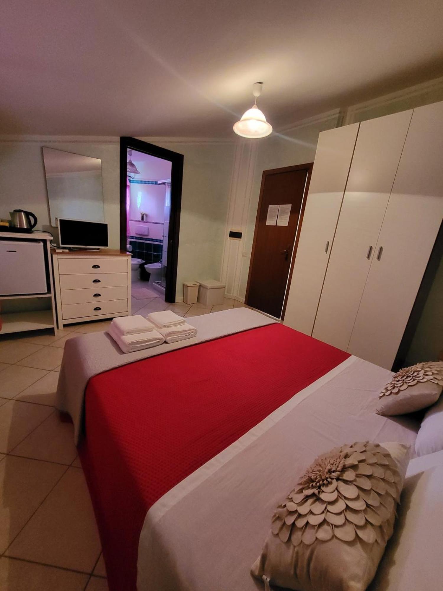 B&B Il Girasole SantʼAnna Arresi Kültér fotó