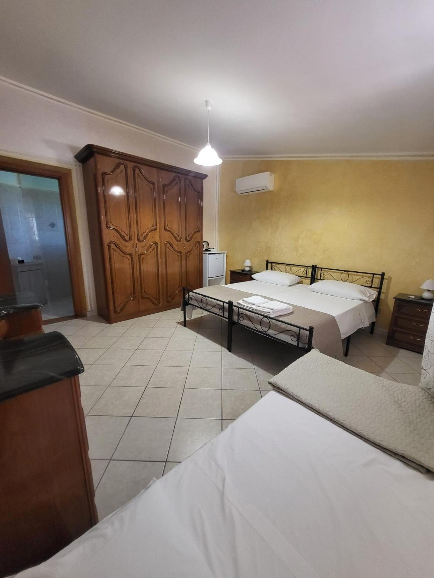 B&B Il Girasole SantʼAnna Arresi Kültér fotó